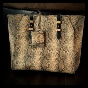Guess leather purse